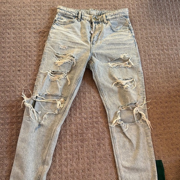 Hudson’s bay ripped jeans - Picture 1 of 2